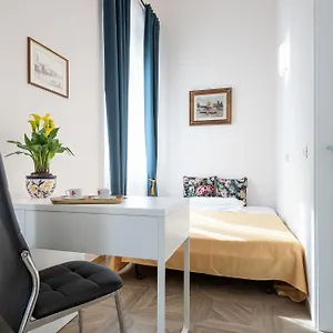Cadorna In Affittacamere Firenze